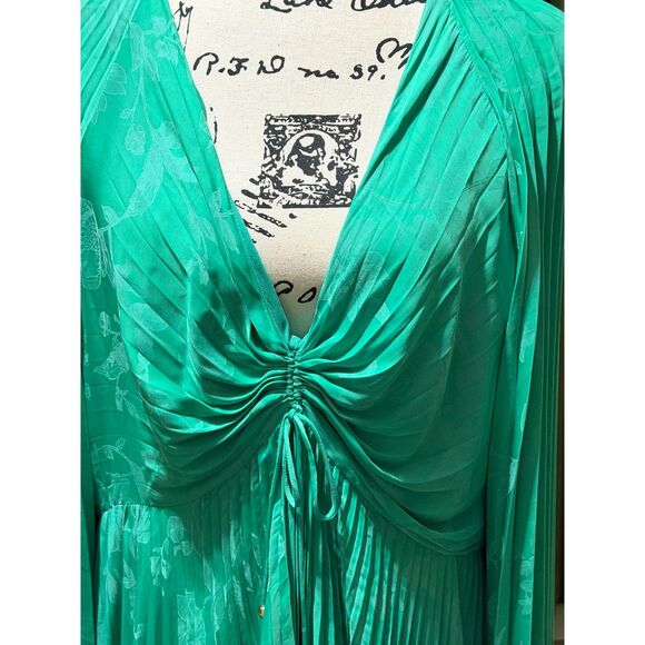 BANANA REPUBLIC | NWT | Size 16 Tall | Emerald Pleated Jacquard Tie-Front Dress - Picture 3 of 9